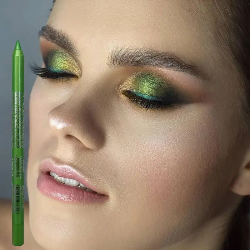 GREEN MAKEUP 💚 Зелёный макияж. Макияж для зелёных глаз - YouTube