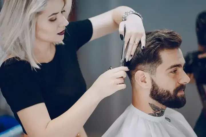 Hair tutorial: Men's short haircut (Мужская стрижка под ...