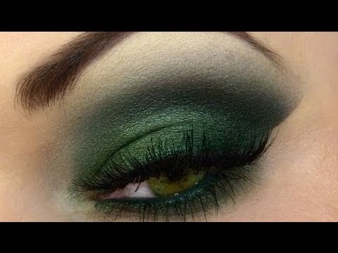 Green smoky eyes. Минеральная косметика