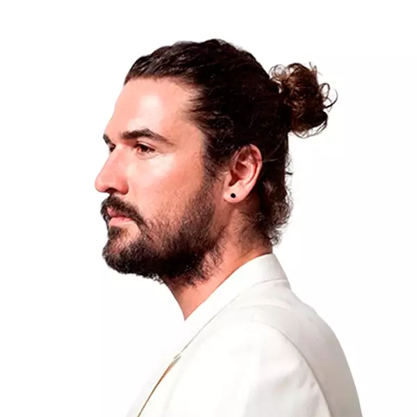 Мужская прическа Man bun от мастеров ...