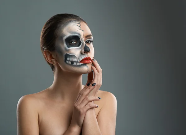 These Makeup Ideas Will Instantly Elevate a Basic Witch Costume