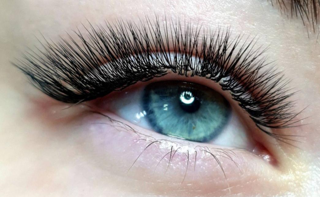 Смотрите, какая акция: Ламинирование ресниц + Lash Botox ...