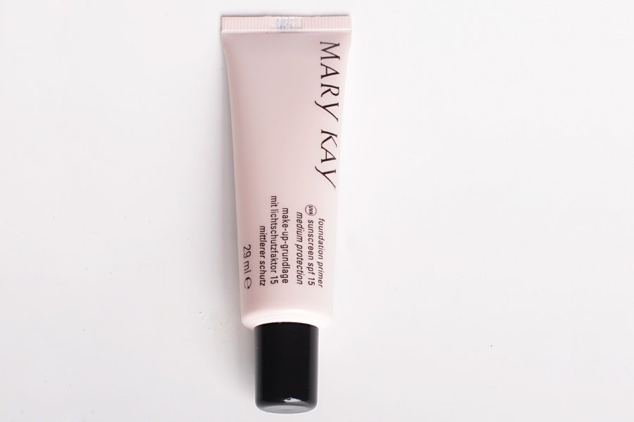 Выравнивающая основа spf 15 mary kay ...