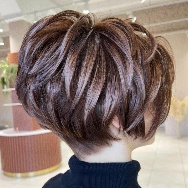 Стрижка пикси 2021 для полных женщин / Pixie haircut 2021 for ...