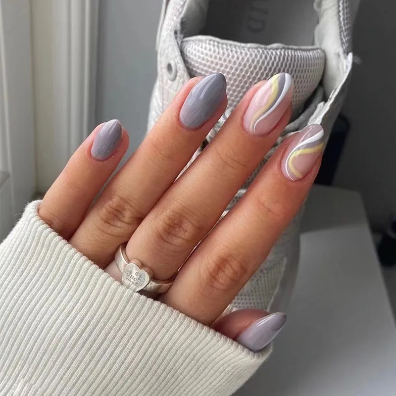 Дизайн маникюра на овальные ногти • Журнал NAILS