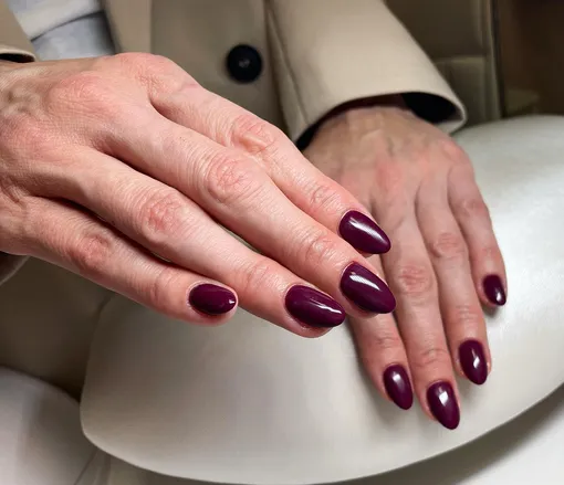 40+ Burgundy Nails You Need To Try This Season!