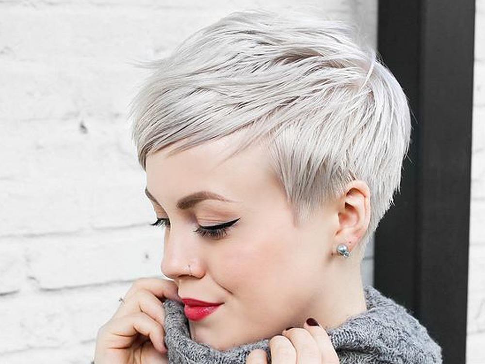 PIXIE CUT TUTORIAL | WOMEN'S HAIRCUT FOR SHORT HAIR ...