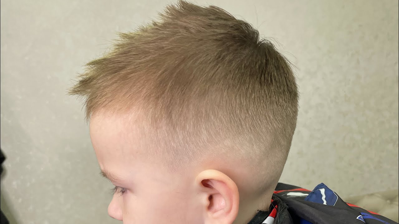 Короткая стрижка для мальчика. Haircut for a boy - YouTube