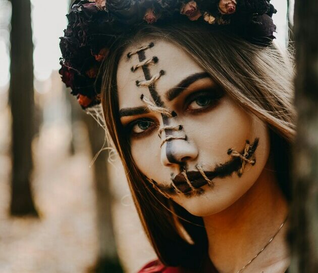 ЛЕГКИЙ Макияж на Хэллоуин. Скелетон. Makeup for Halloween ...