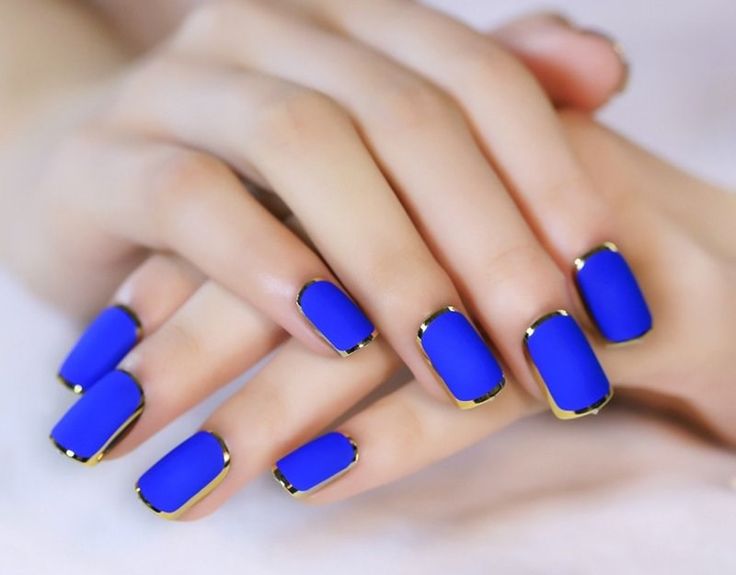 Студия маникюра “Chic Nail” - 💙 Синий цвет стал отличной ...