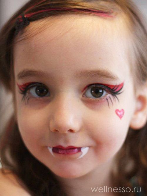 Kids easy Halloween makeup